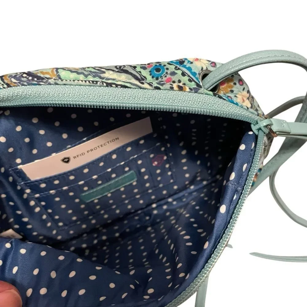 Vera Bradley RFID Blocker Crossbody Bag in Paisley NWT